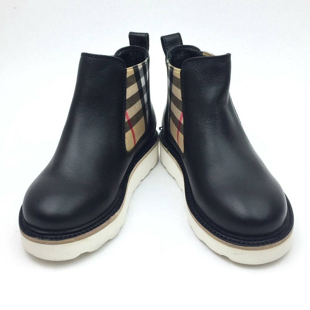 Burberry Hayden Check Chelsea Bootie sz 9.5